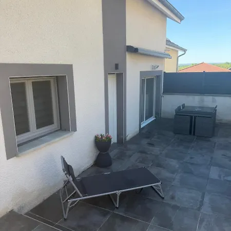 Maison A La Campagne Avec Piscine Sans Vis-a-vis *