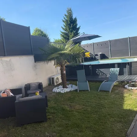 Maison A La Campagne Avec Piscine Sans Vis-a-vis