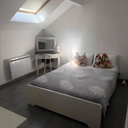 Nyaraló Maison A La Campagne Avec Piscine Sans Vis-a-vis Thodure