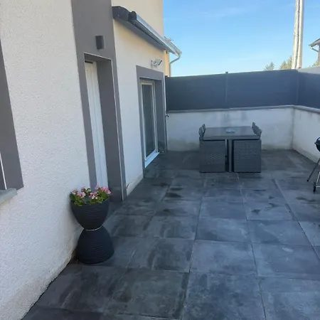 Maison A La Campagne Avec Piscine Sans Vis-a-vis * Thodure